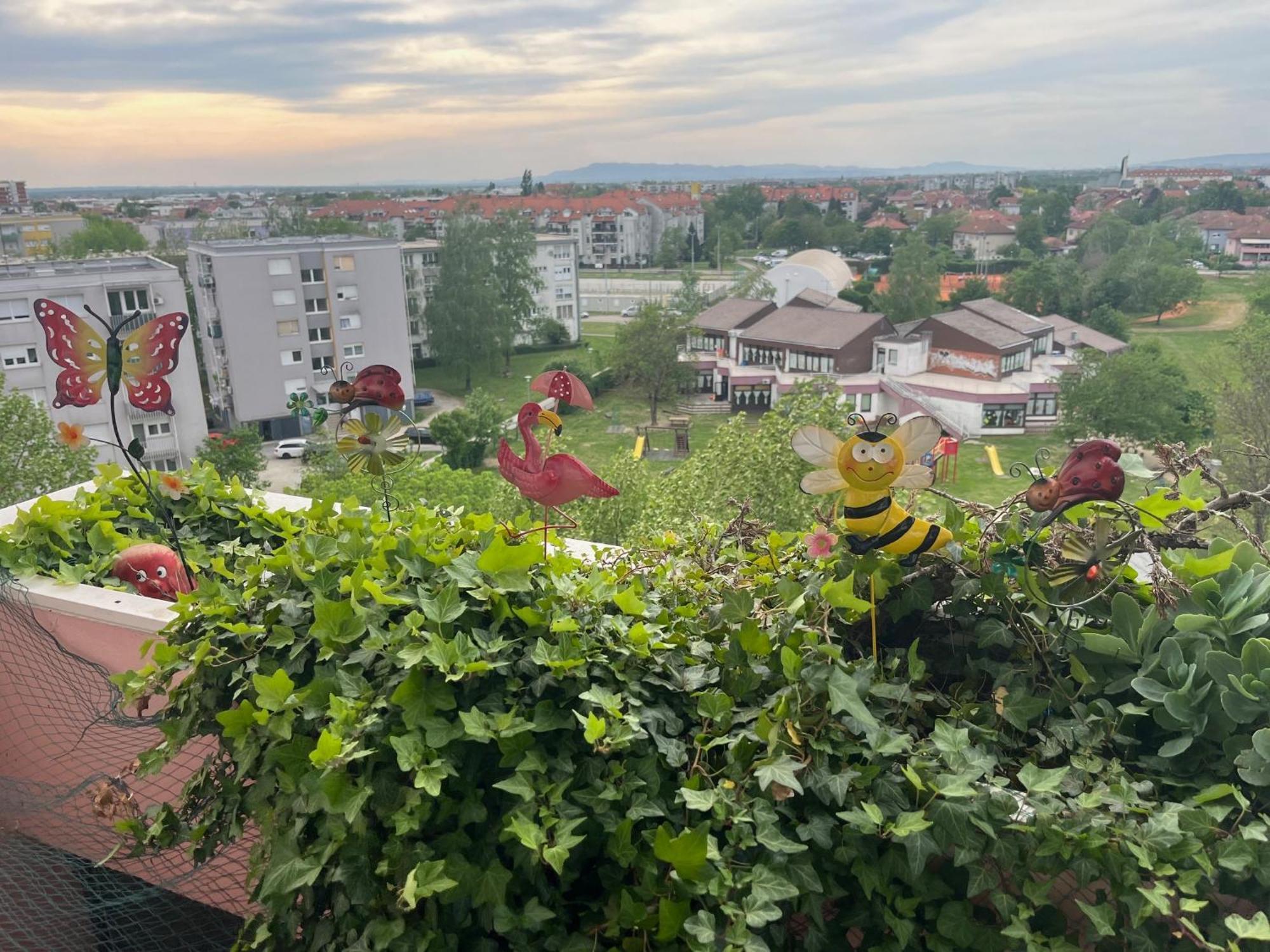 Fly Inn Велика-Горица Экстерьер фото